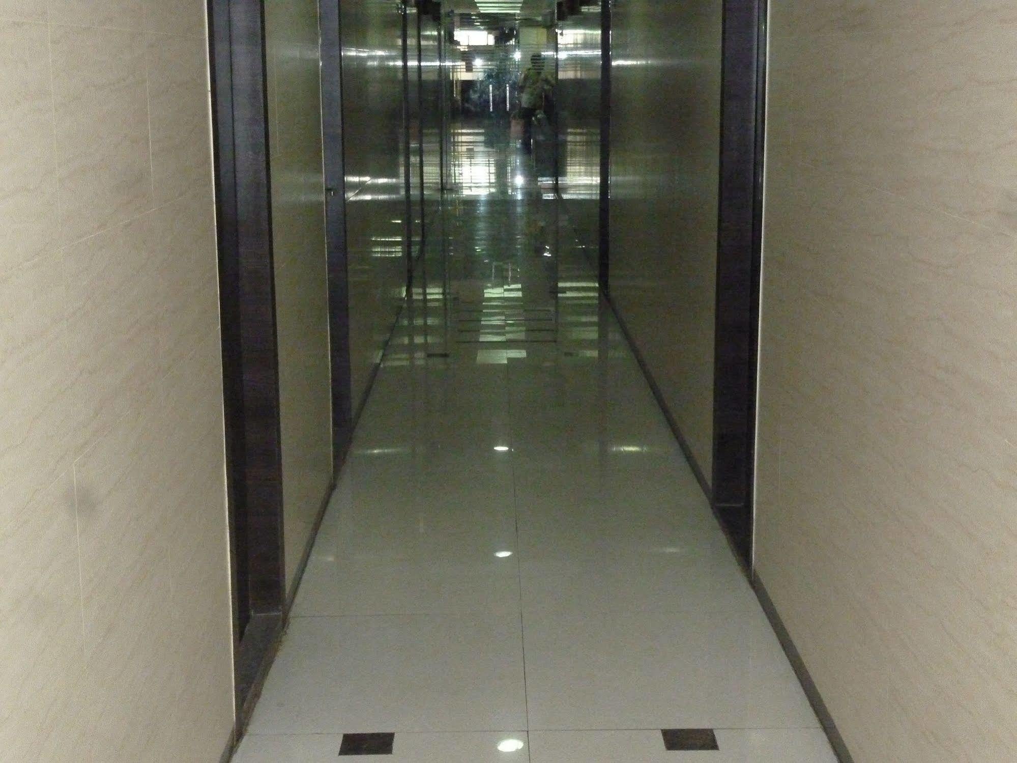 雷加尔宫殿酒店 孟买 外观 照片